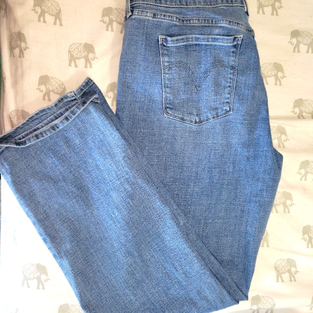 Woman's jeans